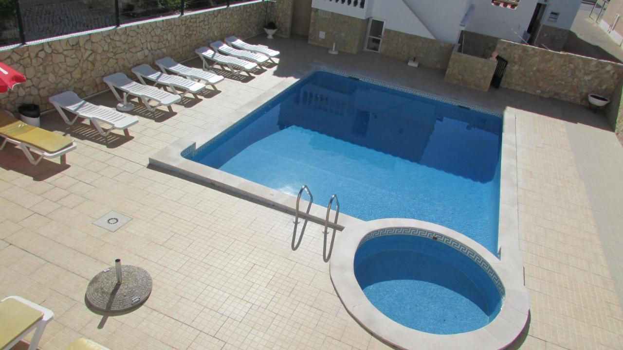 Apartamento - 2 A 4 Pessoas- Piscina Διαμέρισμα Olhos de Αgua Εξωτερικό φωτογραφία