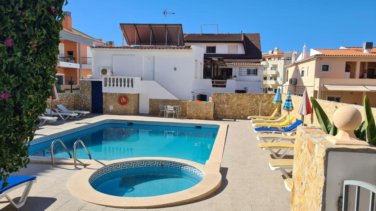 Apartamento - 2 A 4 Pessoas- Piscina Διαμέρισμα Olhos de Αgua Εξωτερικό φωτογραφία